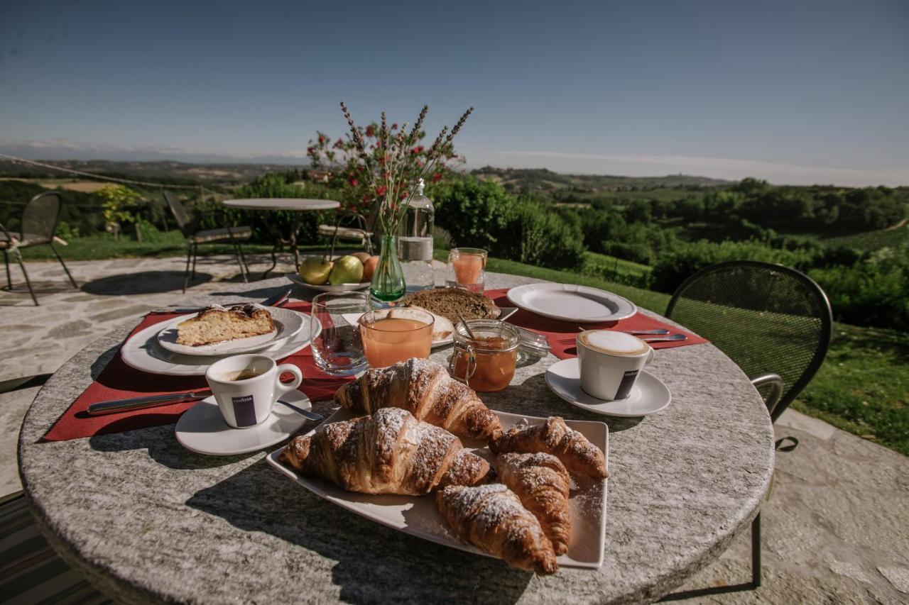 Отель Agriturismo Bricco San Giovanni Асти Экстерьер фото